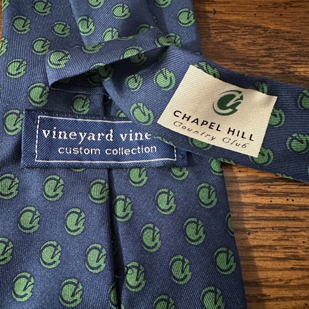 Vineyard Vines Custom - Chapel Hill Country Club Tie - Handmade USA of 100% Silk